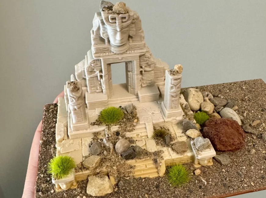 2XL | Ruined temple decoration suitable for 2XL